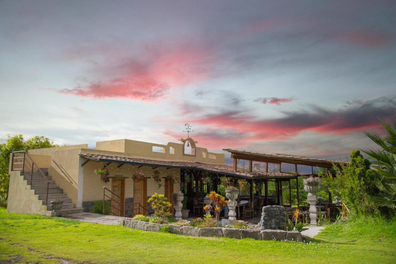 Hosteria Cananvalle Ibarra Exterior photo