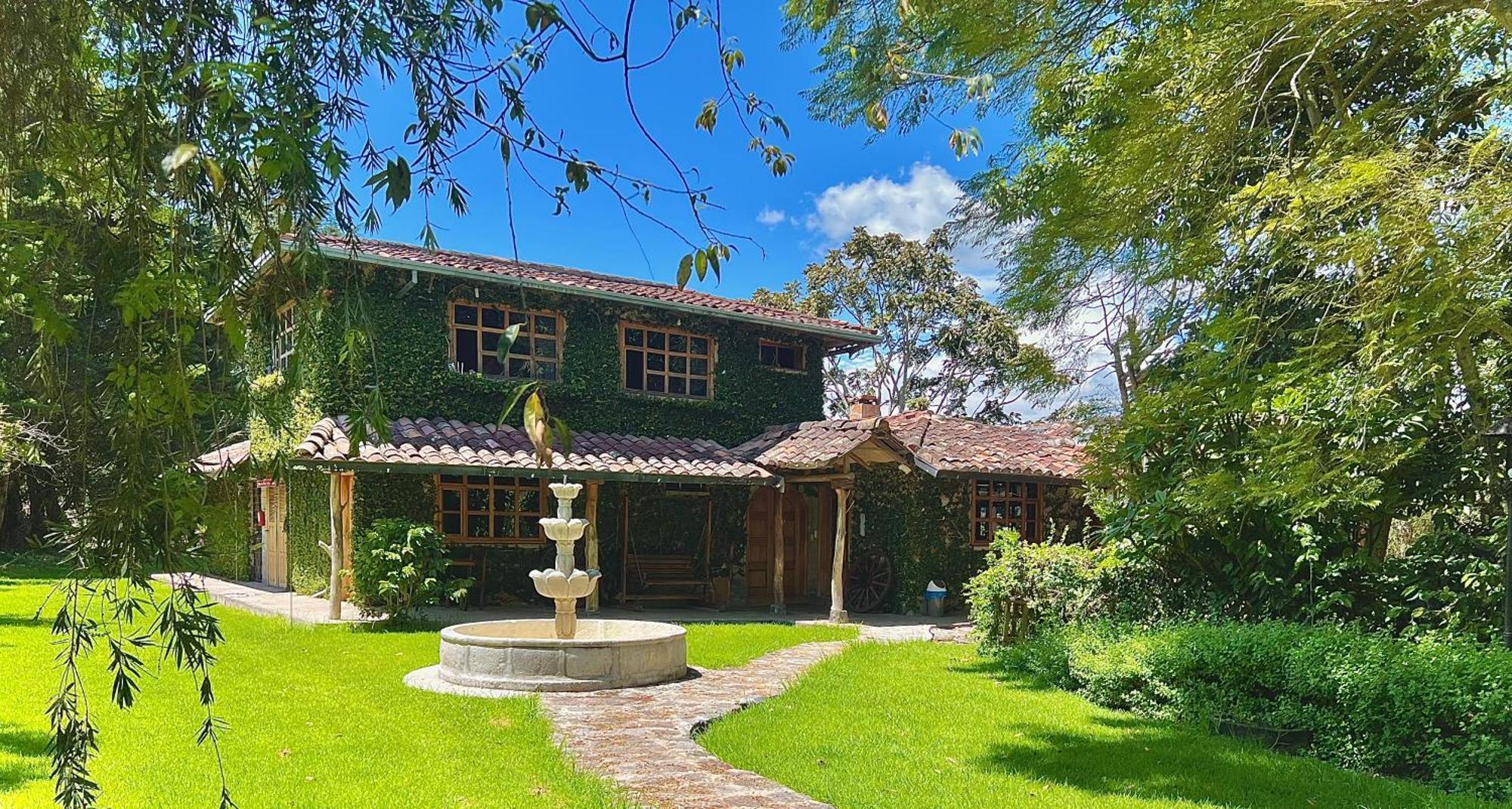 Hosteria Cananvalle Ibarra Exterior photo